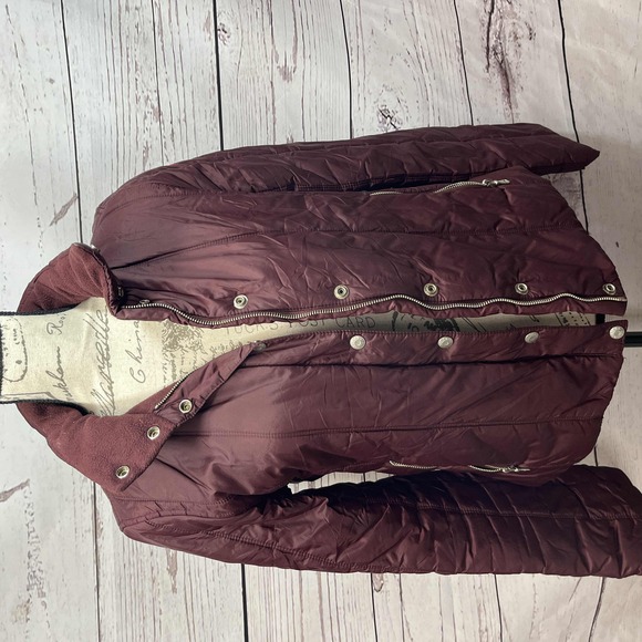 Guess Maroon Medium Puffer Jacket With‎ Fleece Lining Snap And Zip - Picture 1 of 6